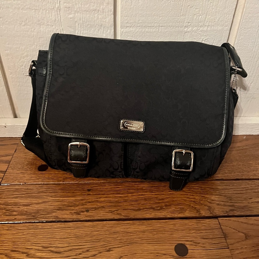 Coach Black Leather Men's Messenger Bag